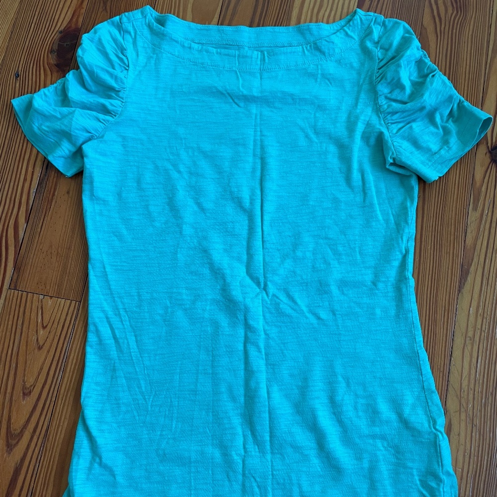 Lilly Pulitzer puff sleeve t-shirt